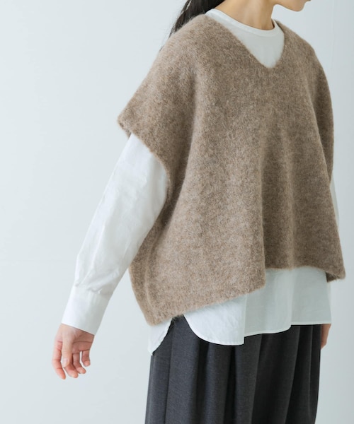 【リピ割】かぐれ　アルパカ混ワイドニットベスト　アーバンリサーチドアーズ かぐれ（カグレ）の「アルパカ混ワイドニットベスト（ニット/セーター