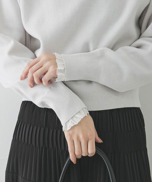 フリルデザインシアーカットソー｜アーバンリサーチの通販｜&mall