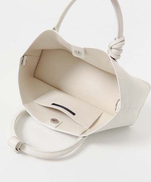 チャーム付きワイドボックスBAG｜アーバンリサーチの通販｜&mall
