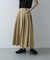 タックボリュームスカート