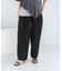 ELENDEEK　EASY TUCK COCOON PANTS