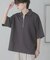 ダンボールポンチハーフジップショートスリーブTシャツ
