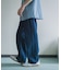ストレートデニムパンツ