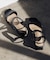 パデッドストラップサンダル