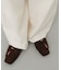 Vカットアシンメトリーパンプス