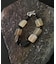 SMELLY so’　square horn onyx bracelet