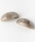 SMELLY so’　textured stone barrette