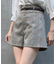 クラシックベルト付きショートパンツ