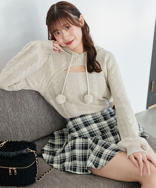 韓国購入お洒落なニットフ一ド付きケ一プホンチョ可愛い❤️ ポンチョ ケープ ニット | ファッション通販サイト NUGU