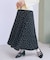 サテンフレアスカート