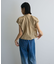タックデザインショート丈シャツ