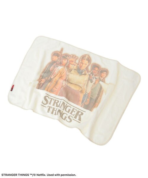 □STRANGER THINGS×MINNETONKA フリースブランケット｜グリーン