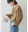 フリルカラーブラウス