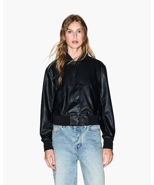 美品 XLサイズ ジョルジオアルマーニ スタジャン ブルゾン イーグルロゴ 刺繍 ARMANI EXCHANGE ダウン ダウンジャケット A|X アルマーニ