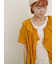フリルカラーブラウス