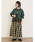 ランダム刺繍入りブラウス