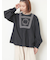 胸元モチーフ刺繍レースブラウス