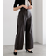 フェイクレザーセミワイドパンツ《2025Autumn catalog item》