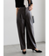 フェイクレザーセミワイドパンツ《2025Autumn catalog item》