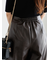 フェイクレザーセミワイドパンツ《2025Autumn catalog item》