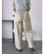 ボタンアジャストパンツ