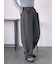 ボタンアジャストパンツ