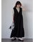 Vネックノースリーブワンピース