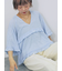 Vネックフリルブラウス