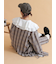 ラッフル襟ブラウス