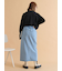 ラッフル襟ブラウス