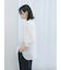 ピンタックブラウス