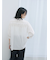 ピンタックブラウス