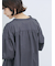 ピンタックブラウス