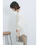 ピンタックブラウス