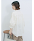 ピンタックブラウス