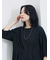 タックブラウス