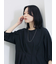 タックブラウス