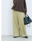 切り替えタックパンツ