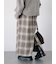 チェック柄スカート