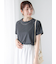 ネックレス付きTシャツ