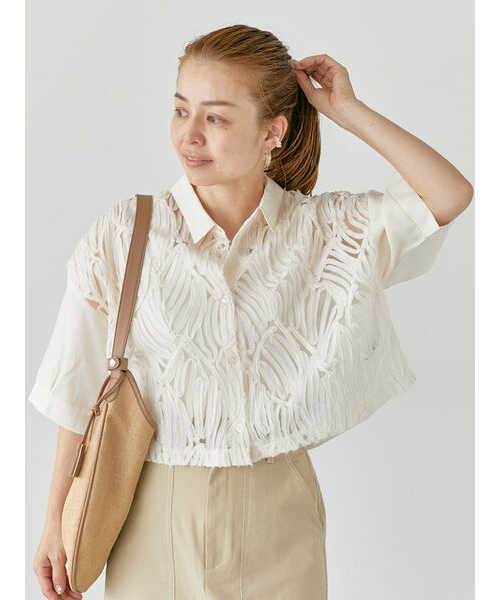 チュールレース切替シアーシャツ《2025summer catalog item