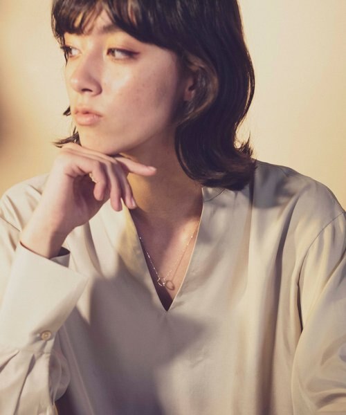 K10YG レイヤー ダイヤモンド セミロングネックレス｜エテの通販