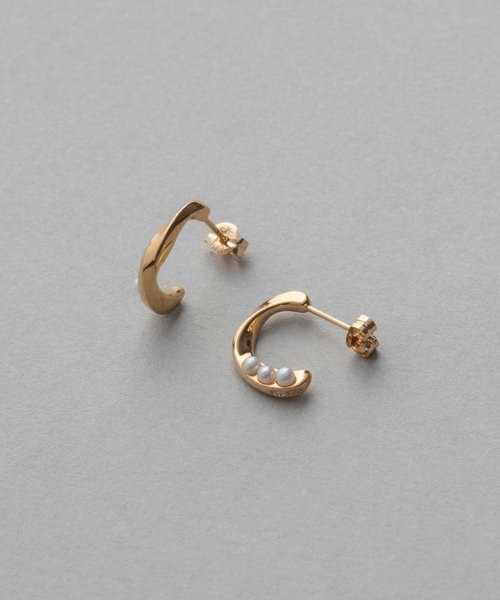 パール ツイスト フープピアス｜エテの通販｜&mall（アンドモール