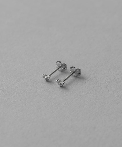 【未使用品】Pt900 ダイヤモンド 3石 ピアス ダイヤモンド ピアス スリーストーン トリロジー 3連 PT900