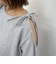 ショルダーオープンラメスウェット