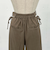 サイドカットアウトスラックス