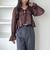 楊柳シャーリングショートブラウス