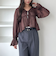 楊柳シャーリングショートブラウス