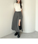 スリットプリーツスカート×ショートパンツ