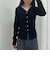 タックボタンニットプルオーバー